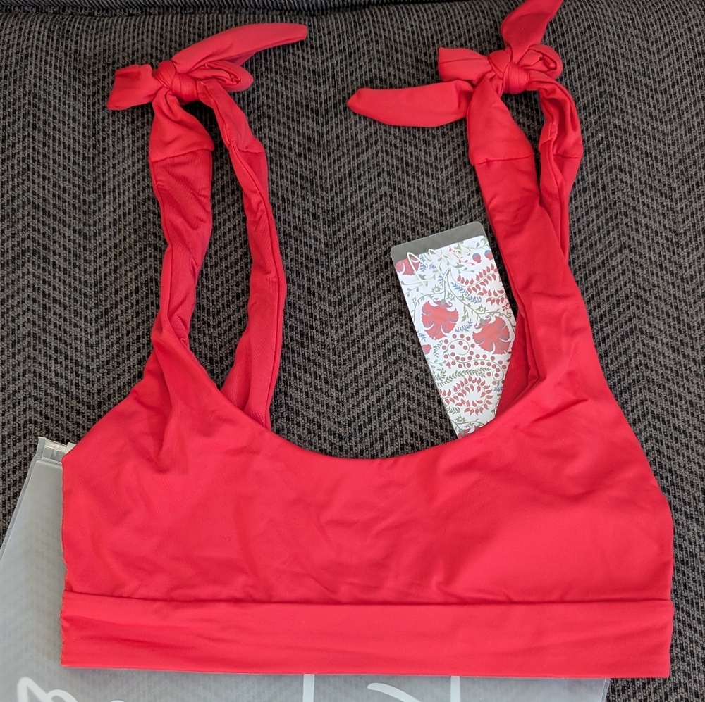 Toluca Swim Scarlet Clara Scoop Bikini Top  XS/Small